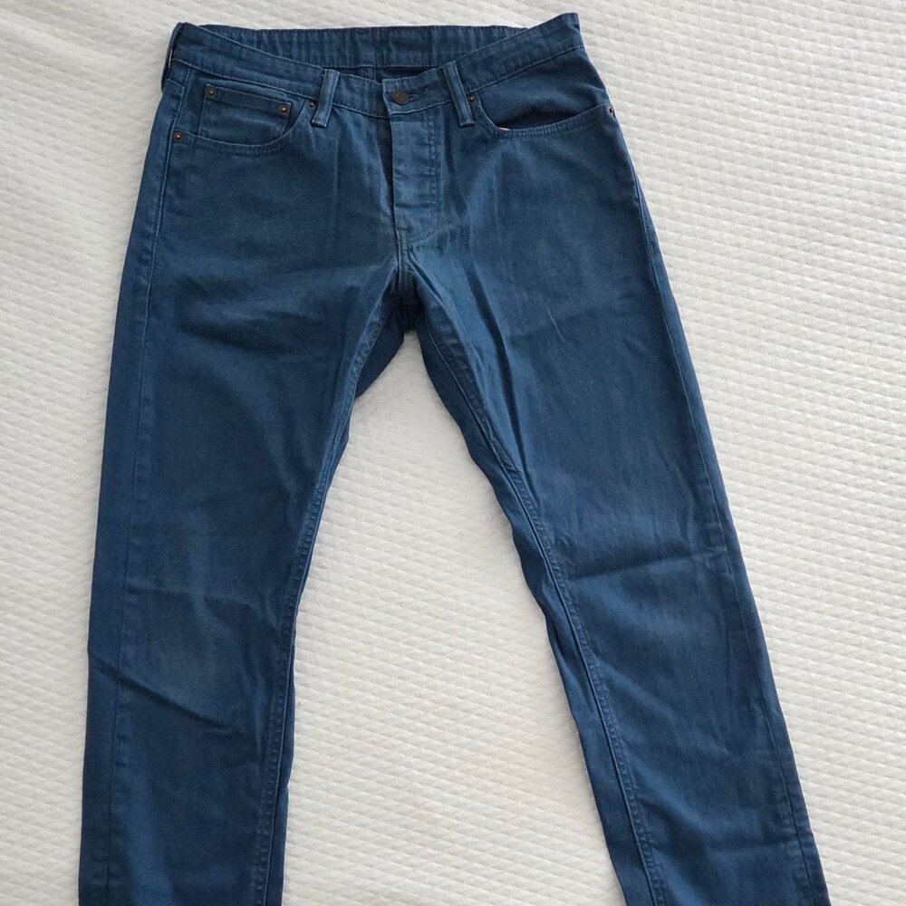 Levi's Men's Straight Jeans in Dark Blue
